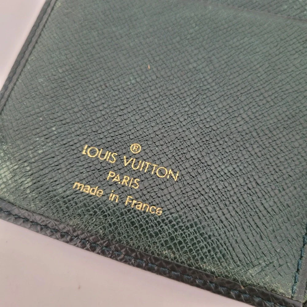Louis Vuitton Taiga Long Wallet Bifold Green Leather MI0935 Made in France